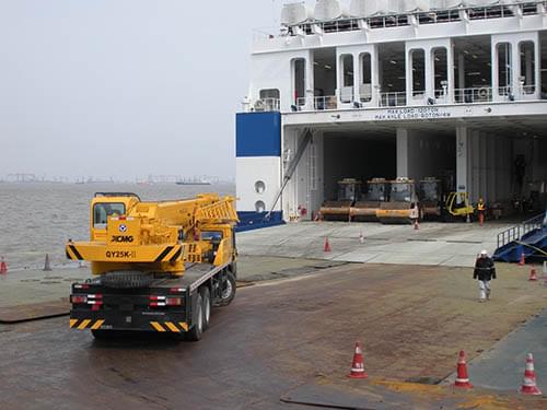 Ship XCMG truck crane by RORO ship